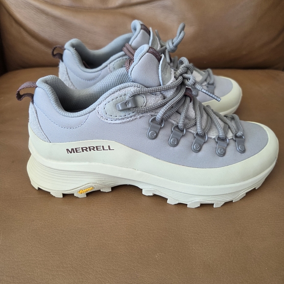 SOLD!!!!!!Merrell Women's Ontario SP Lace In  Aluminum Hiking Shoes - Picture 5 of 10